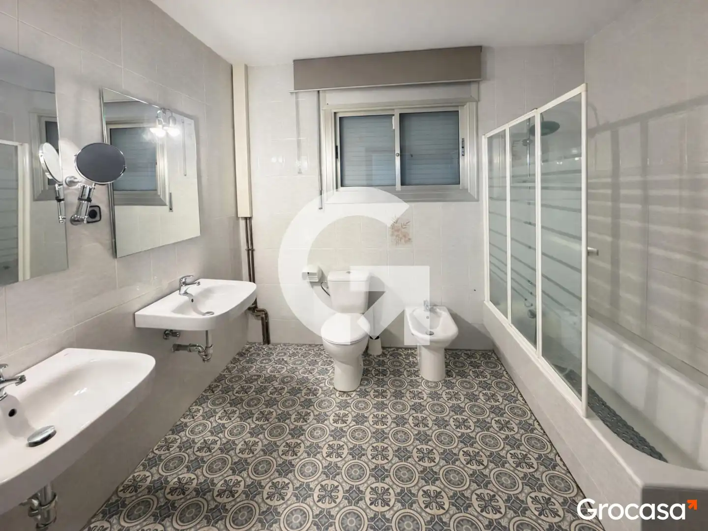 Baño de Casa o chalet en venta en Vallirana con Calefacción, Jardín privado y Terraza