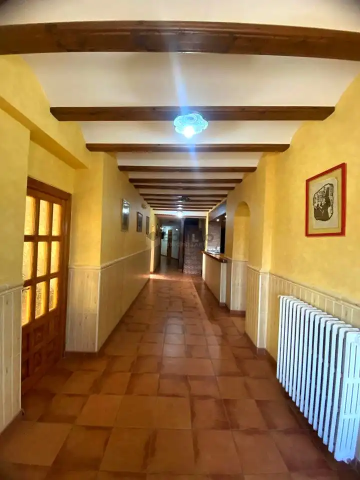 Edifici en venda en Albentosa
