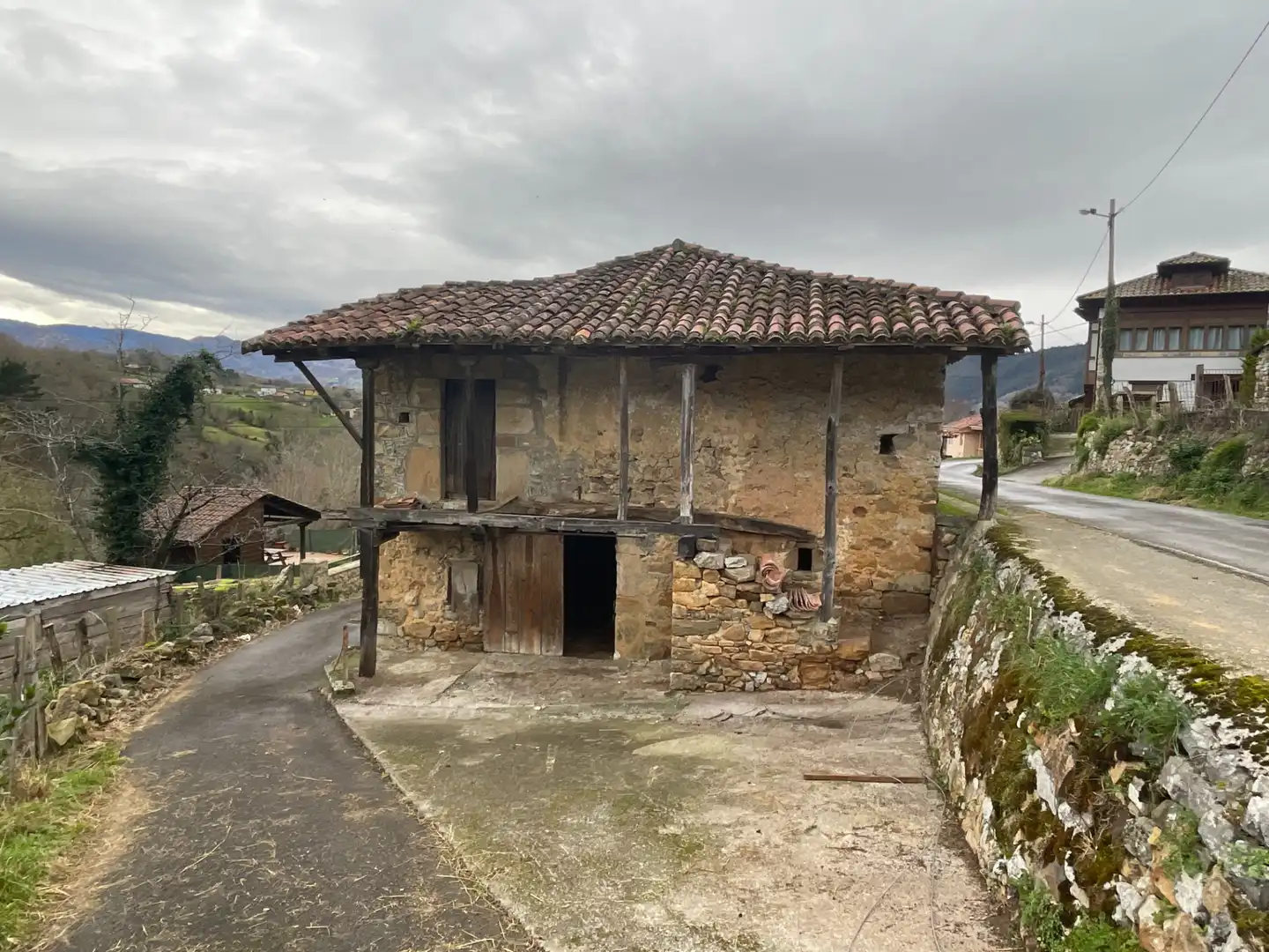 Vista exterior de Finca rústica en venda en Piloña
