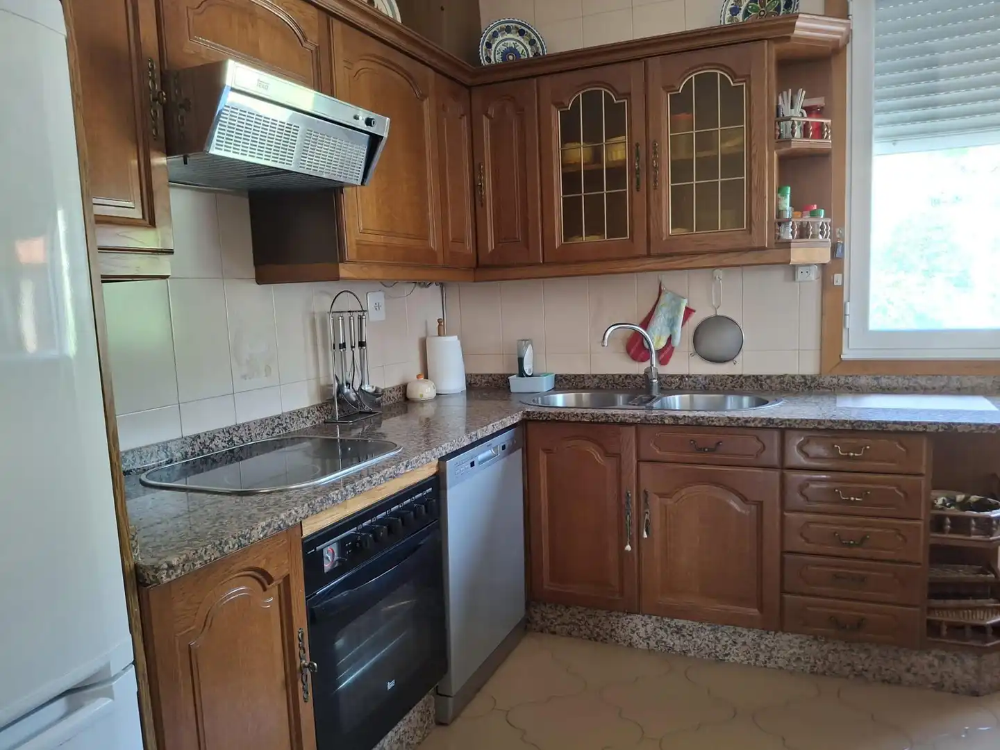 Kitchen of Houses for sale in Ourense Capital   with Air Conditioner, Heating and Private garden