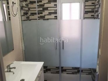Flat with lift for sale in Calle del Cardenal González de Mendoza 21
