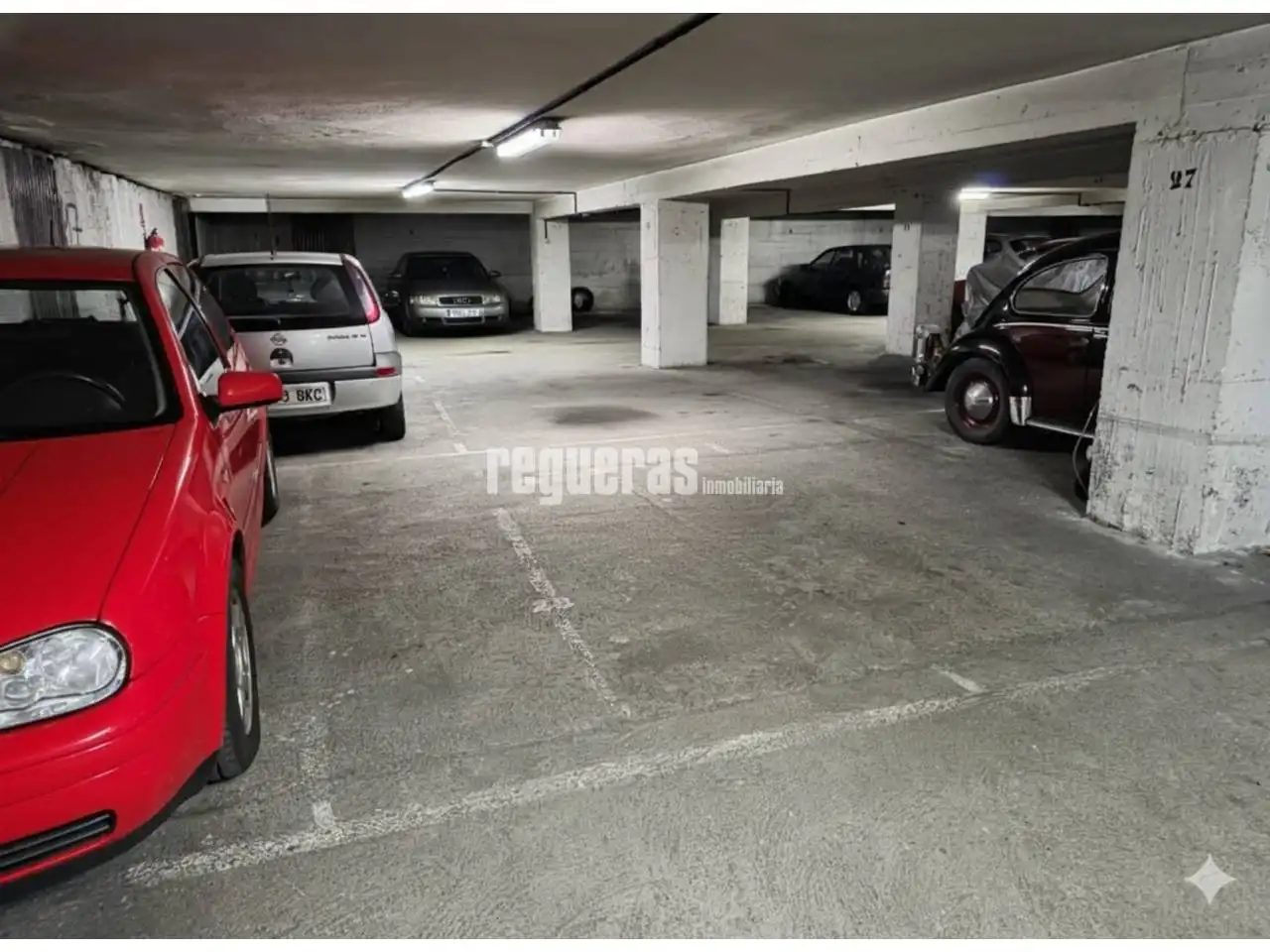 Parkplatz zum Verkauf in Calle Constantino Suárez Españolito, imagen 2