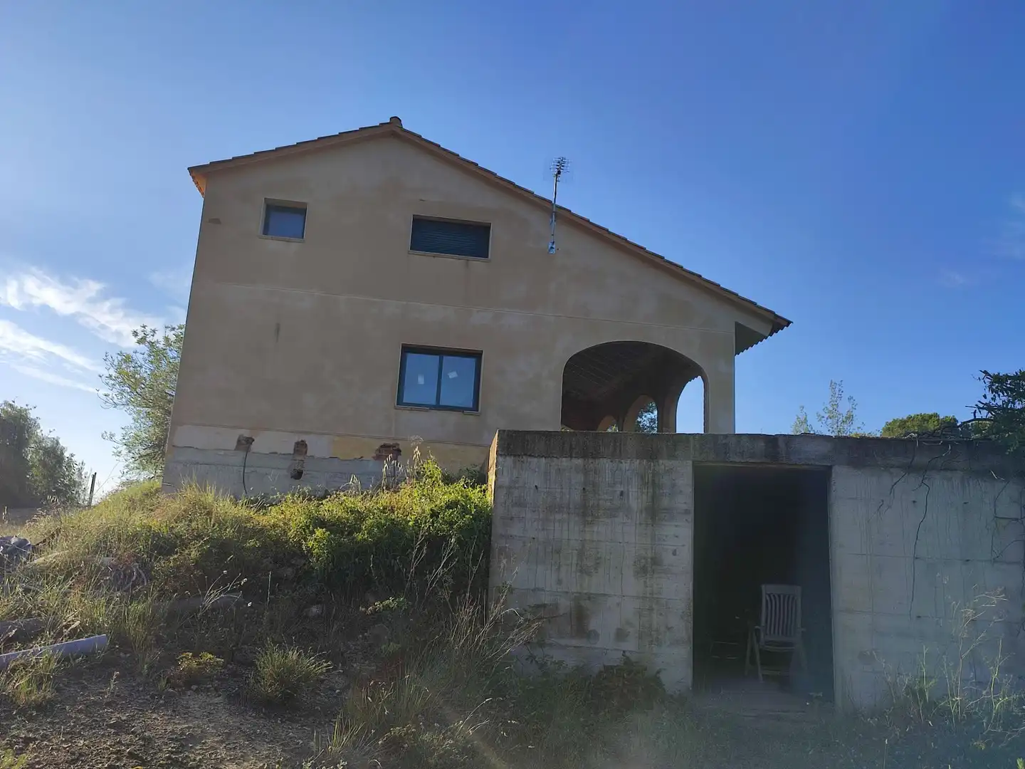 Vista exterior de Finca rústica en venta en La Riera de Gaià con Trastero
