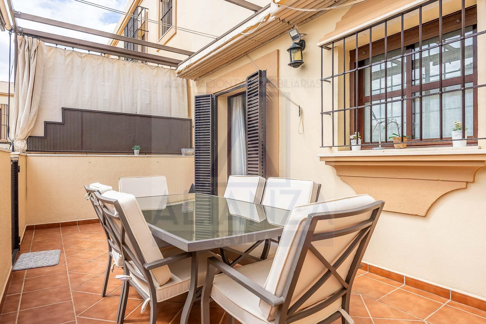 Terraza de Casa adosada en venta en La Rinconada con Aire acondicionado, Jardín privado y Terraza
