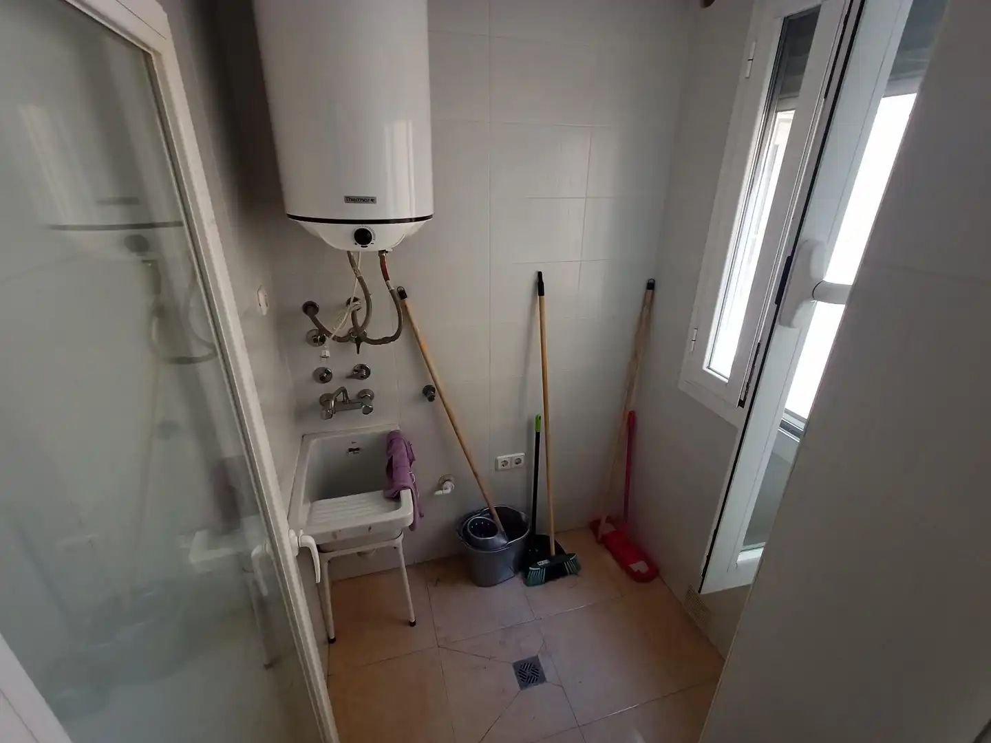 Badezimmer von Wohnung zum Verkauf in El Ejido mit Abstellraum und Balkon