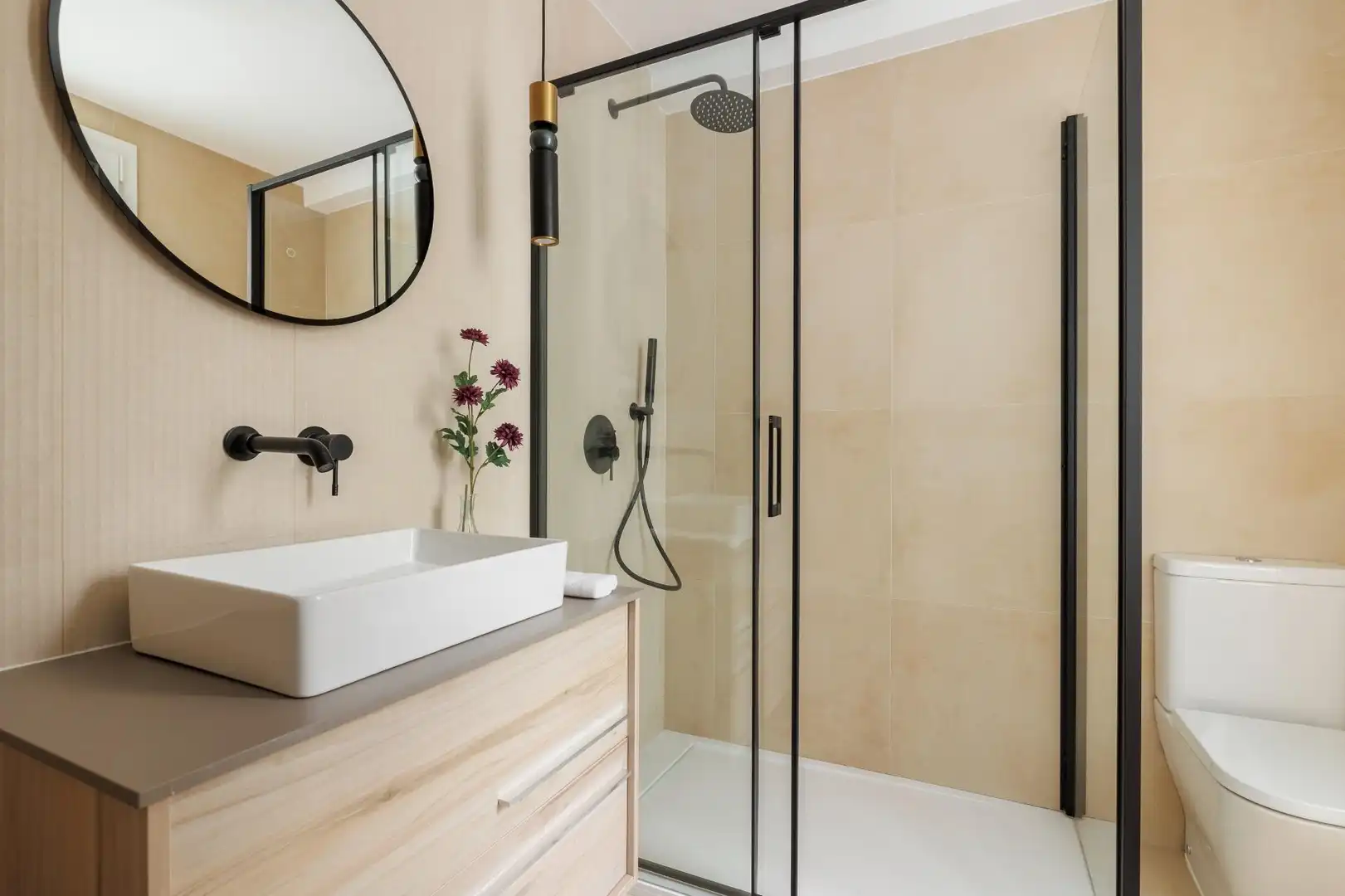 Baño de Apartamento en venta en Madrid con Jardín privado y Terraza