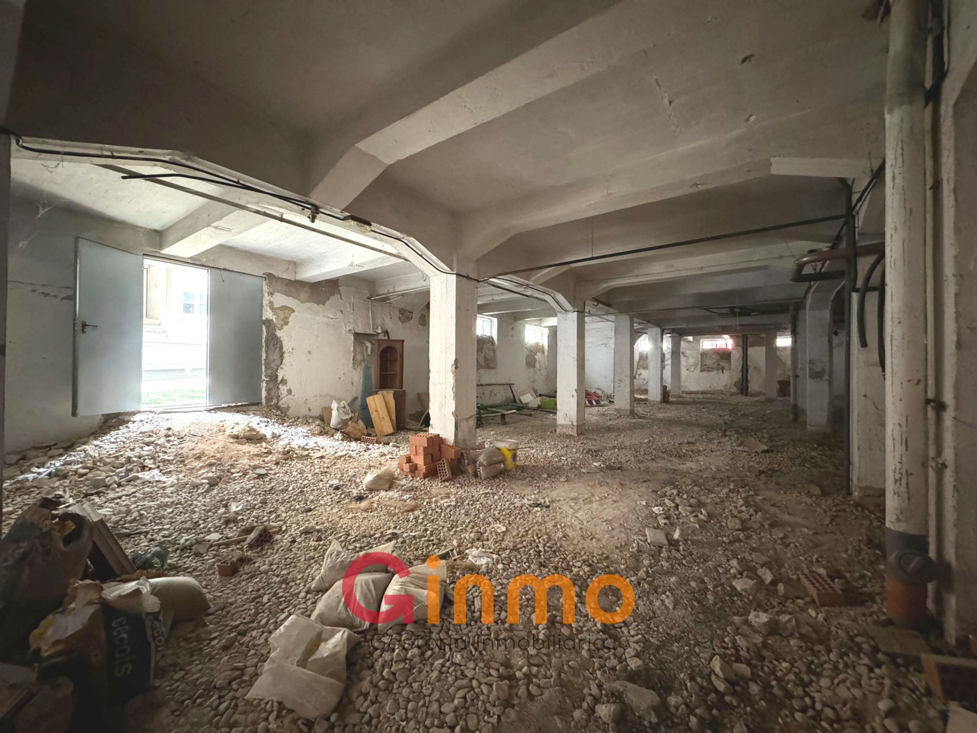 Local en venda en  Madrid Capital