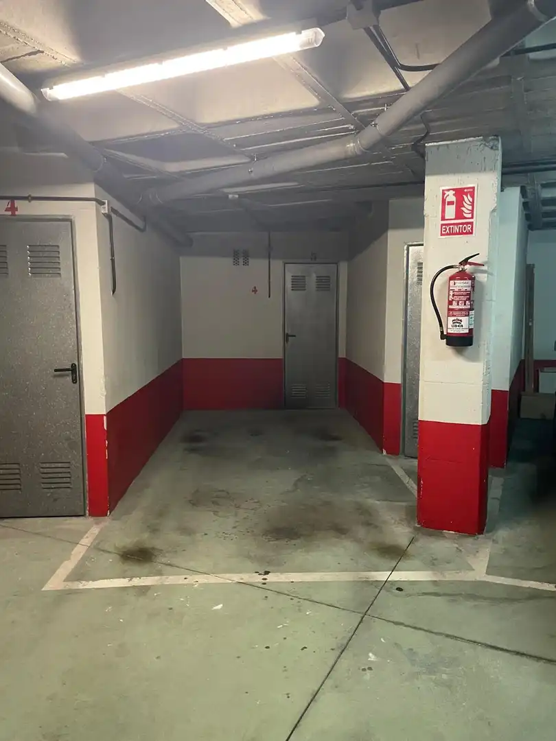 Garatge de lloguer a Barrio del Centro