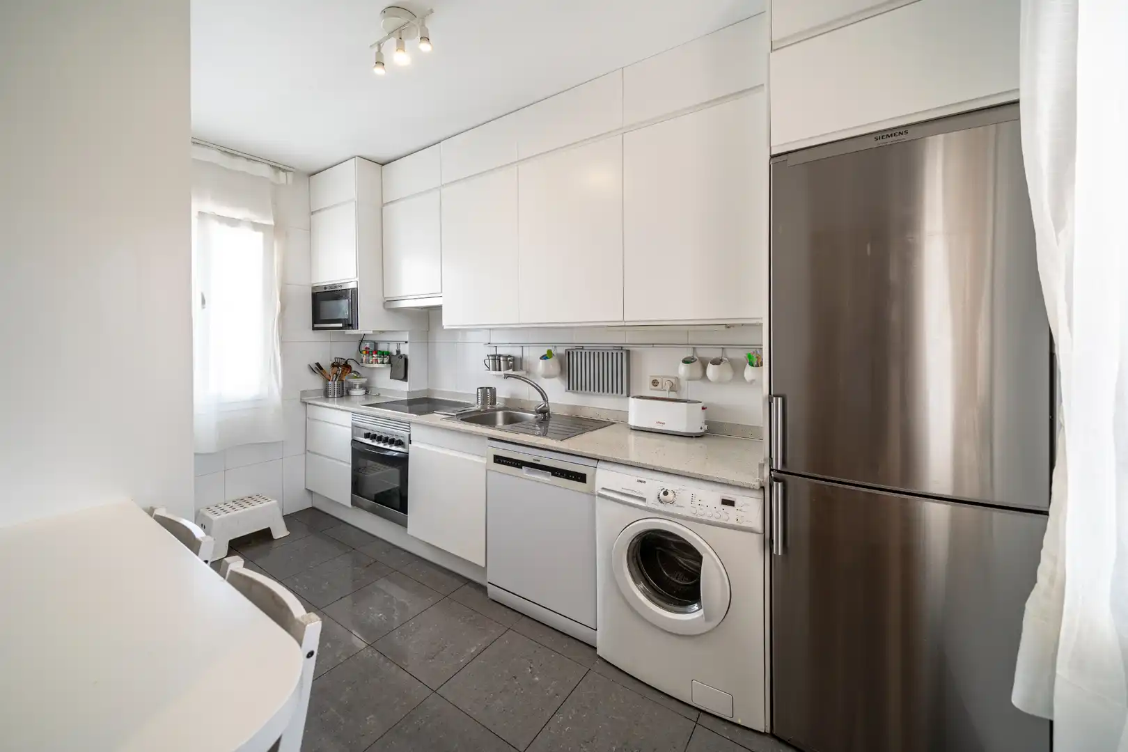Penthouse with lift for sale in Calle de Guzmán el Bueno 38, imagen 45