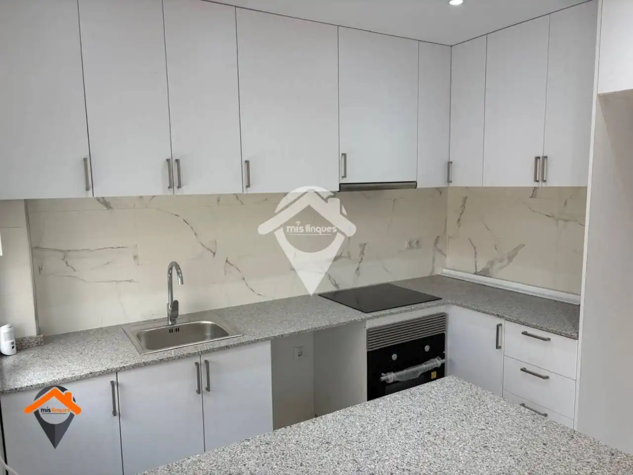 Cuina de Pis en venda en Sabadell amb Aire condicionat, Calefacció i Terrassa