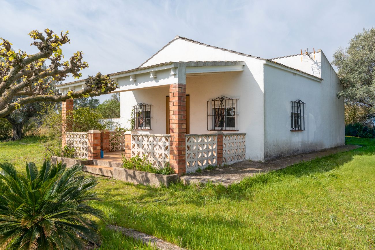 Finca rústica en venda a Camí de les Parellades, 10, Roquetes