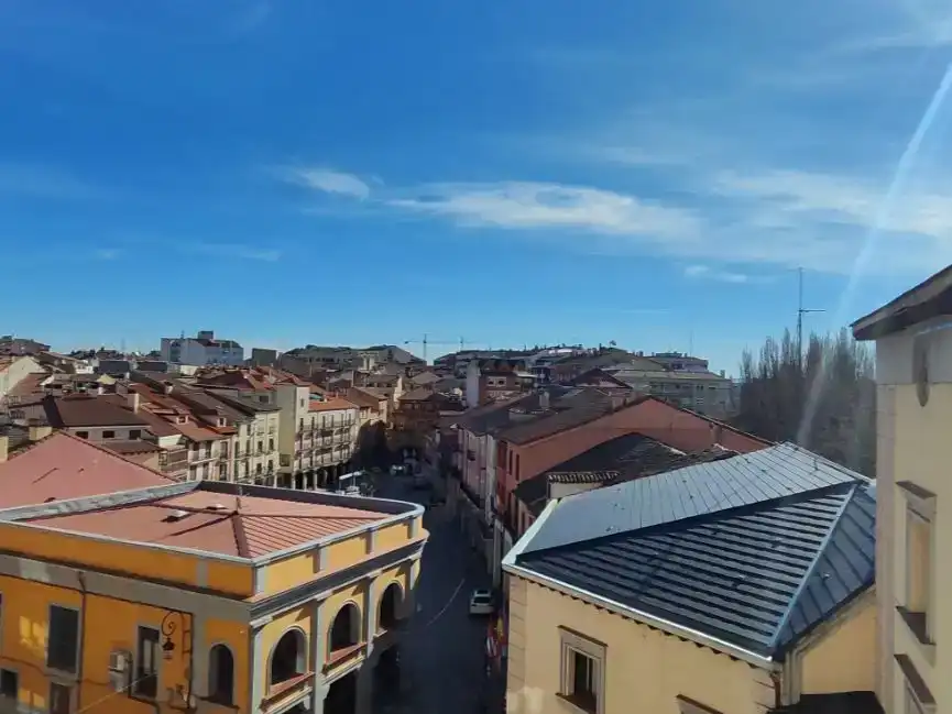 Vista exterior de Pis per a compartir en Centro