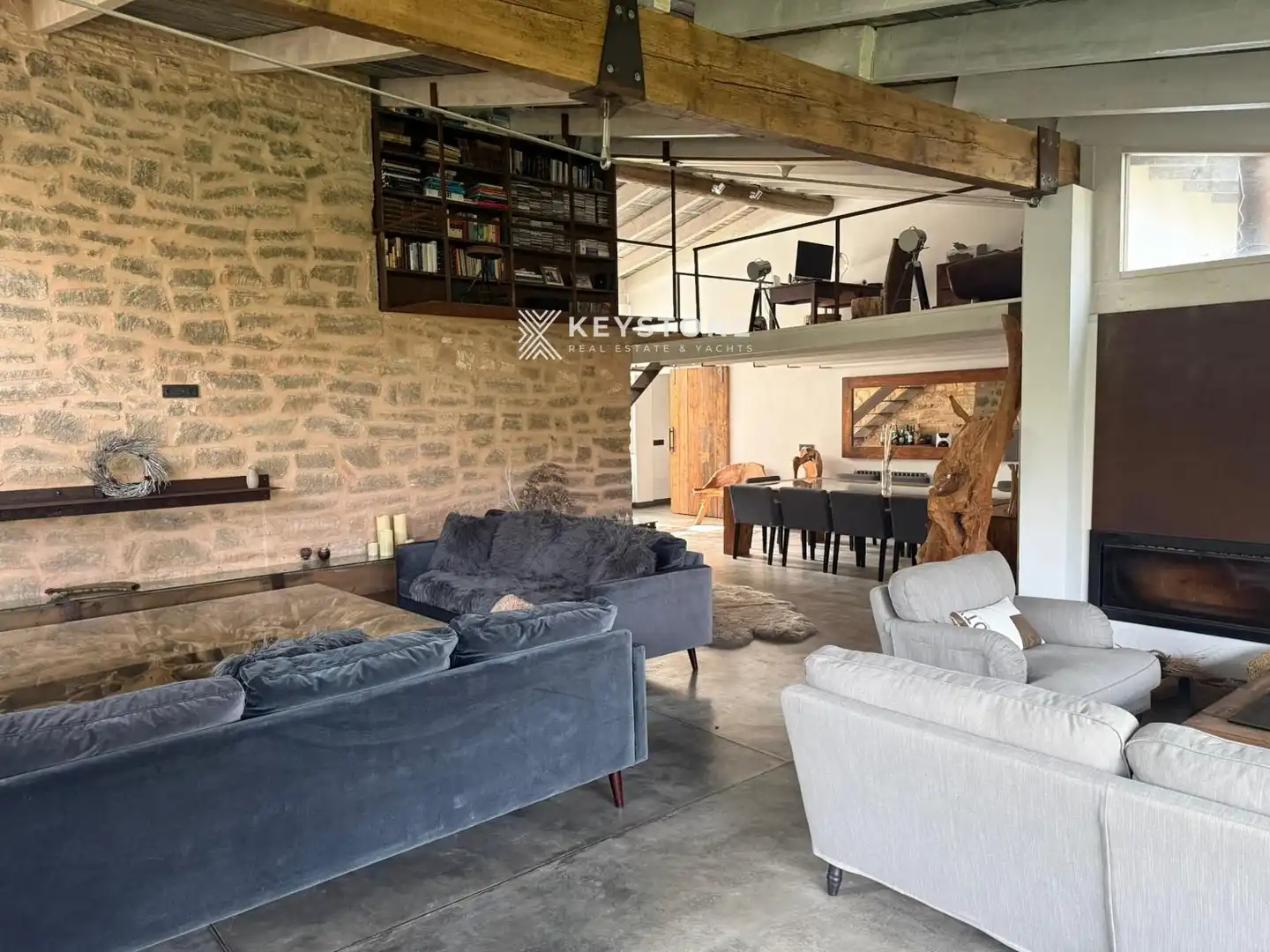 Sala d'estar de Finca rústica en venda en Capdepera