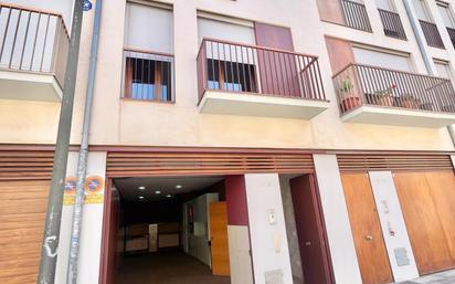 Exterior view of Single-family semi-detached for sale in Quart de Poblet  with Air Conditioner, Terrace and Balcony