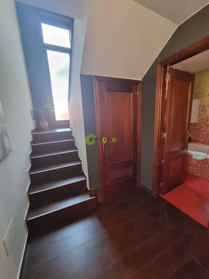 Casa o chalet en venta en Nigrán con Calefacción, Jardín privado y Trastero