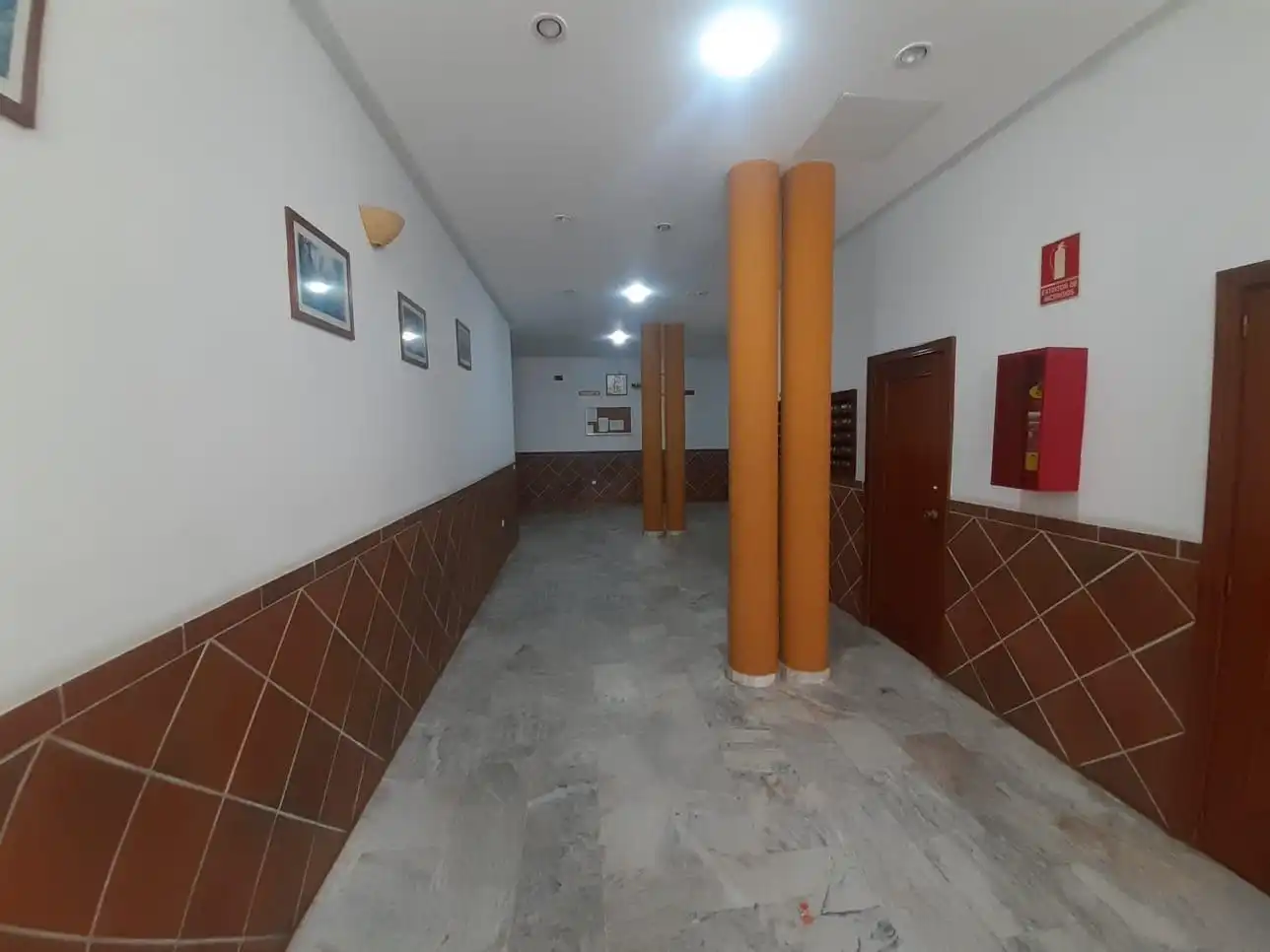 Ático en venta en Dos Hermanas con Aire acondicionado, Terraza y Alarma
