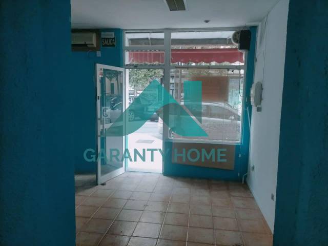 Local comercial en Alquiler en Casco Antiguo