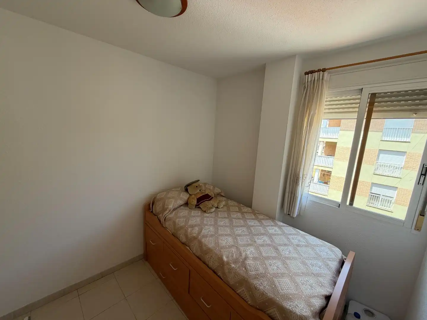 Bedroom of Flat for sale in Oropesa del Mar / Orpesa  with Air Conditioner, Furnished and Balcony