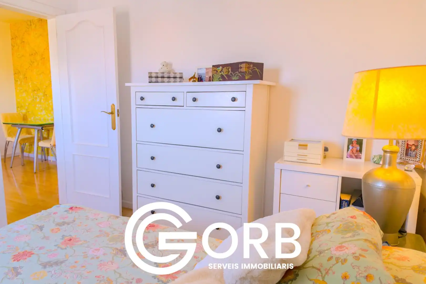 Schlafzimmer von Wohnung zum Verkauf in Mataró mit Klimaanlage, Heizung und Parkett