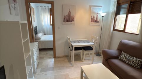 Foto 4 de Apartamento de alquiler en Calle Cardenal Mendoza, Centro - Sagrario, Granada Capital