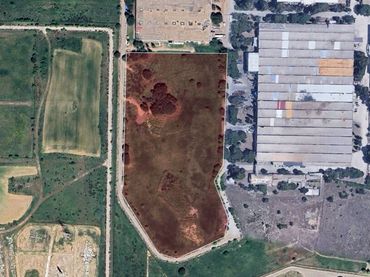 Terreno industrial en venta en La Garena