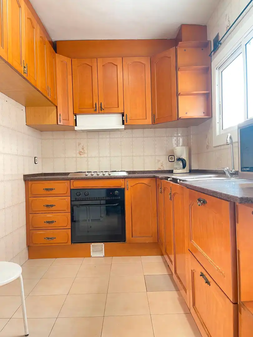 Flat for sale in Carrer de Cristòfor Colom, imagen 5
