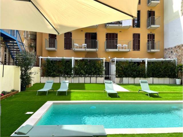 Piso en Alquiler en Carrer de la Reina Amàlia, 9 en El Raval