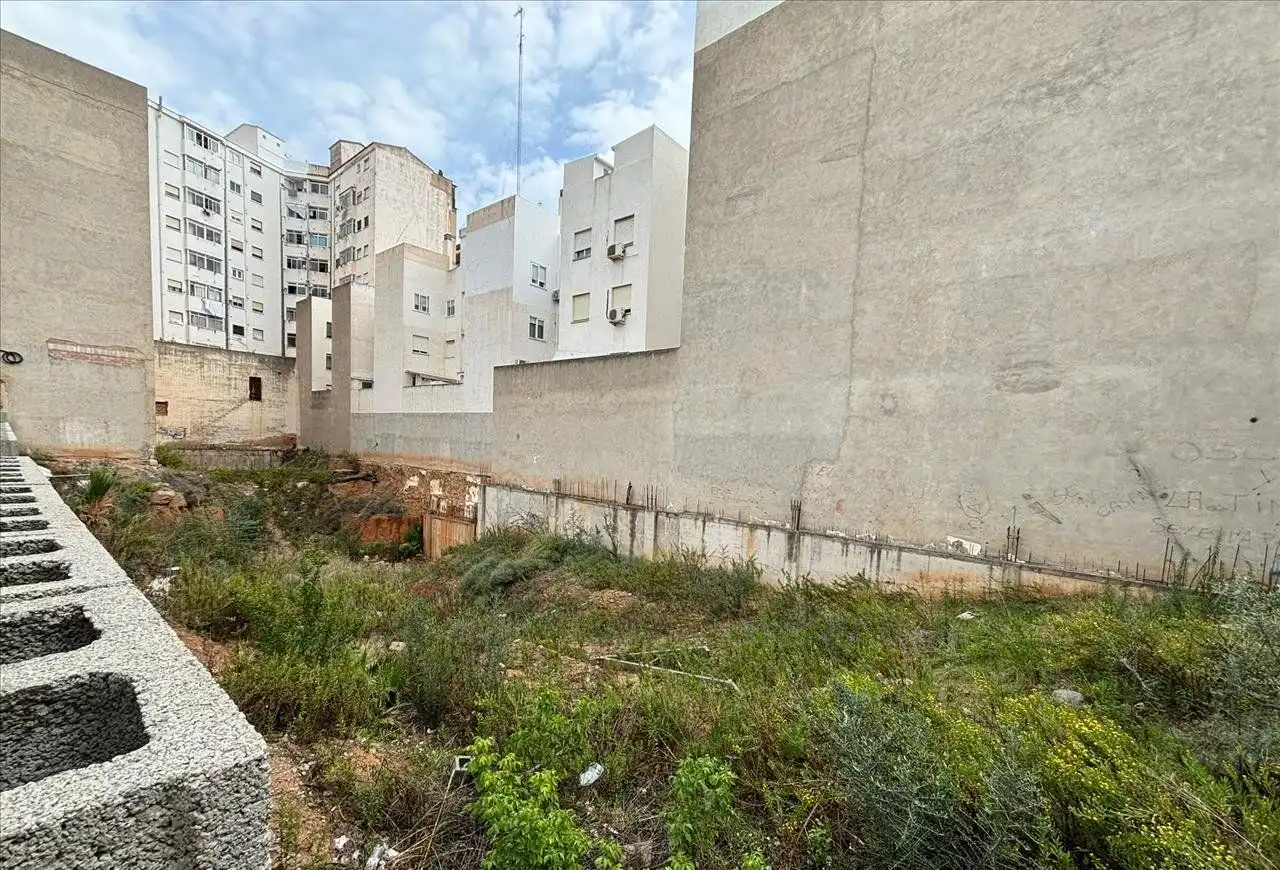 Terreny residencial en venda a Oeste, imagen 9