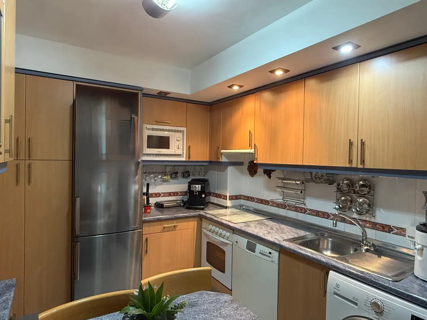 Kitchen of Houses for sale in Alcalá de Henares  with Air Conditioner, Heating and Private garden
