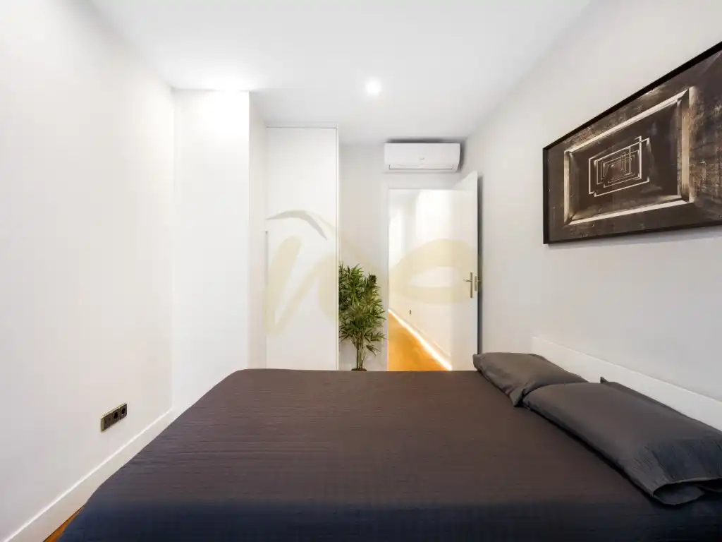 Schlafzimmer von Wohnung zur Miete in Madrid