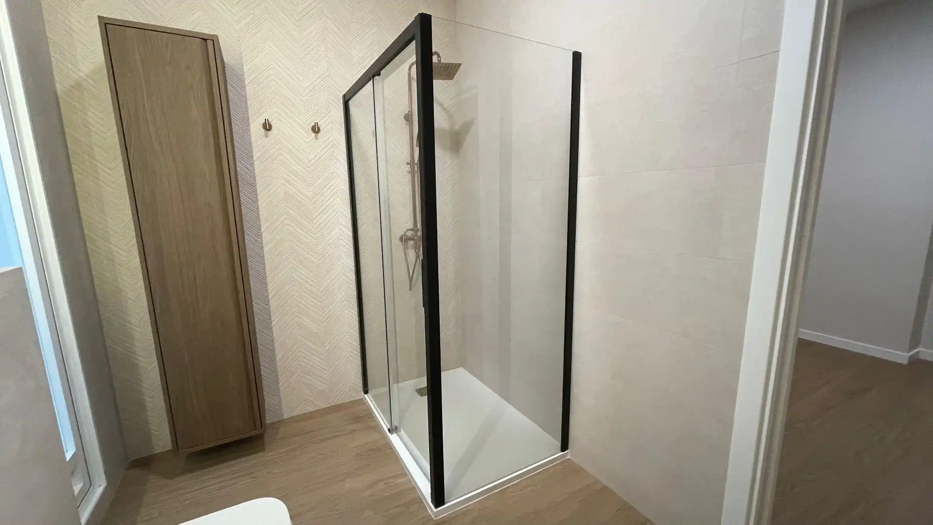 Badezimmer von Wohnung zum Verkauf in Valencia mit Klimaanlage und Terrasse