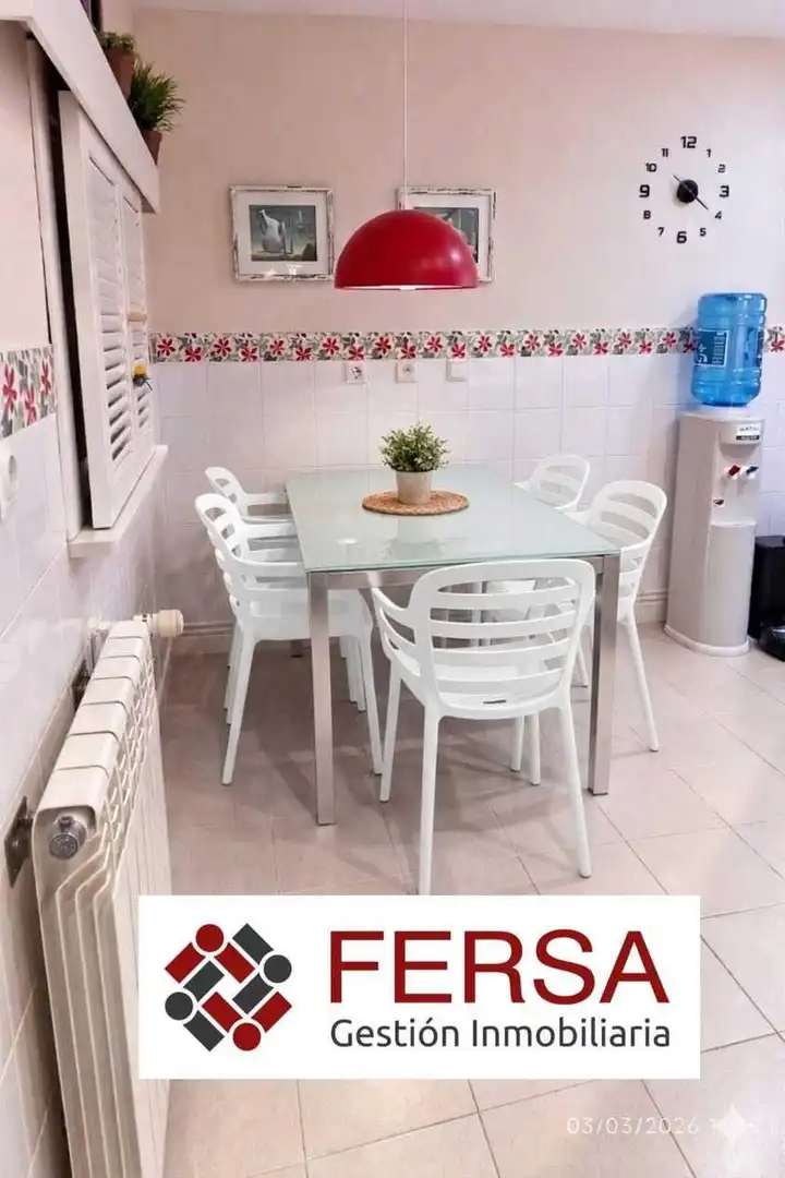 Comedor de Dúplex de alquiler en El Puerto de Santa María con Aire acondicionado, Calefacción y Terraza