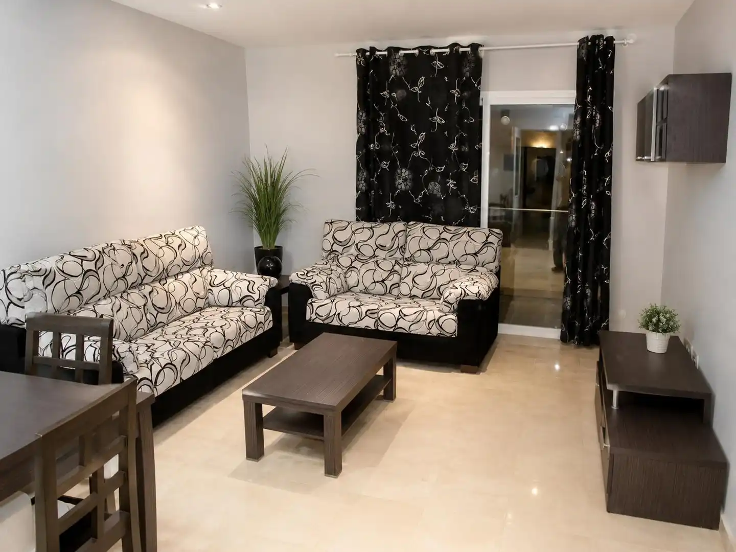 Living room of Flat for rent in Málaga  with Terrace and Storage room