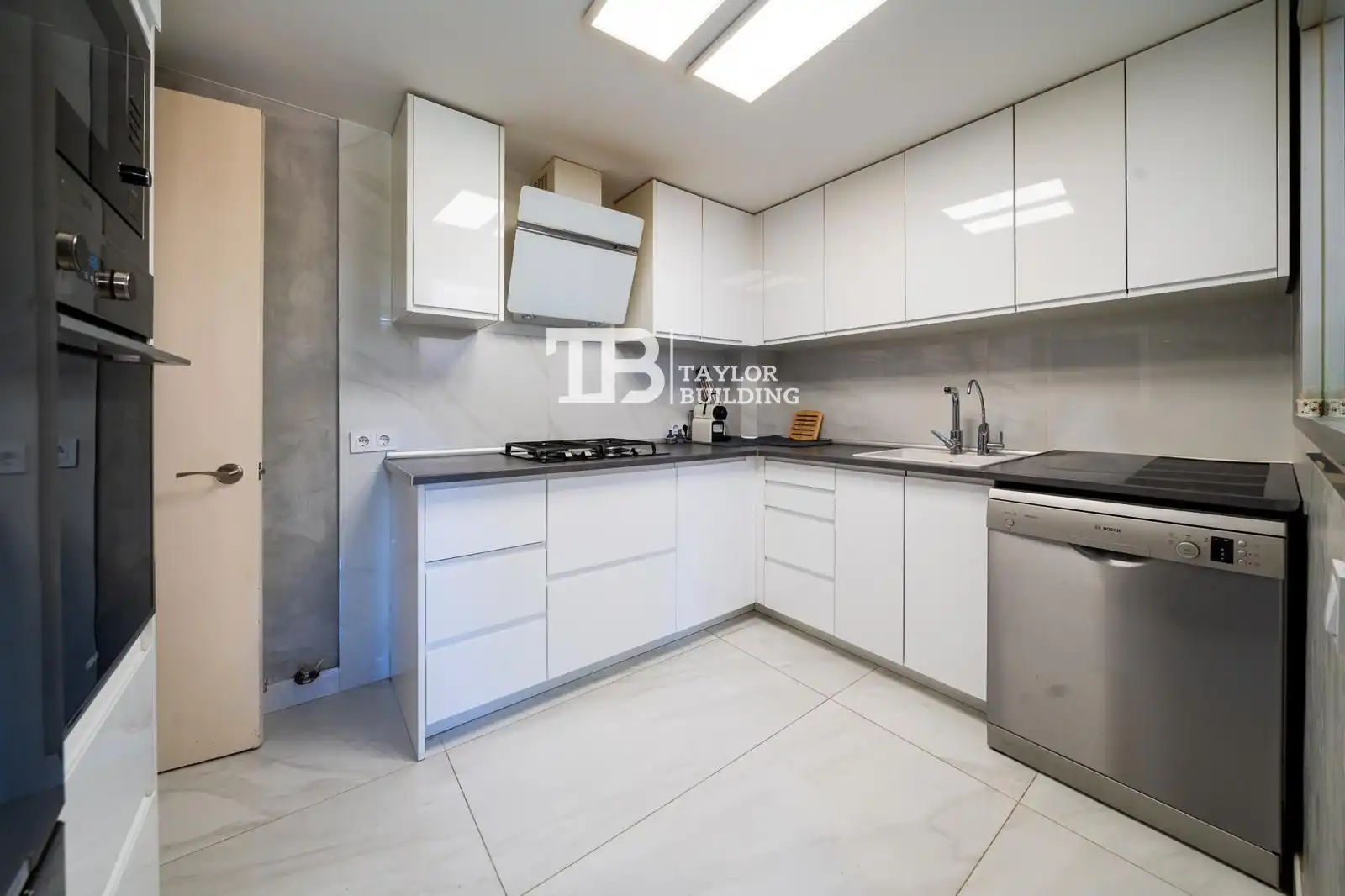 Cuina de Dúplex en venda en  Palma de Mallorca amb Aire condicionat, Calefacció i Parquet