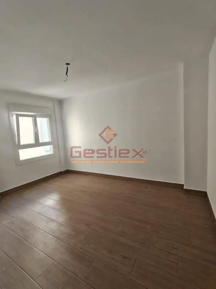 Piso con ascensor en venta en Almendralejo, imagen 5