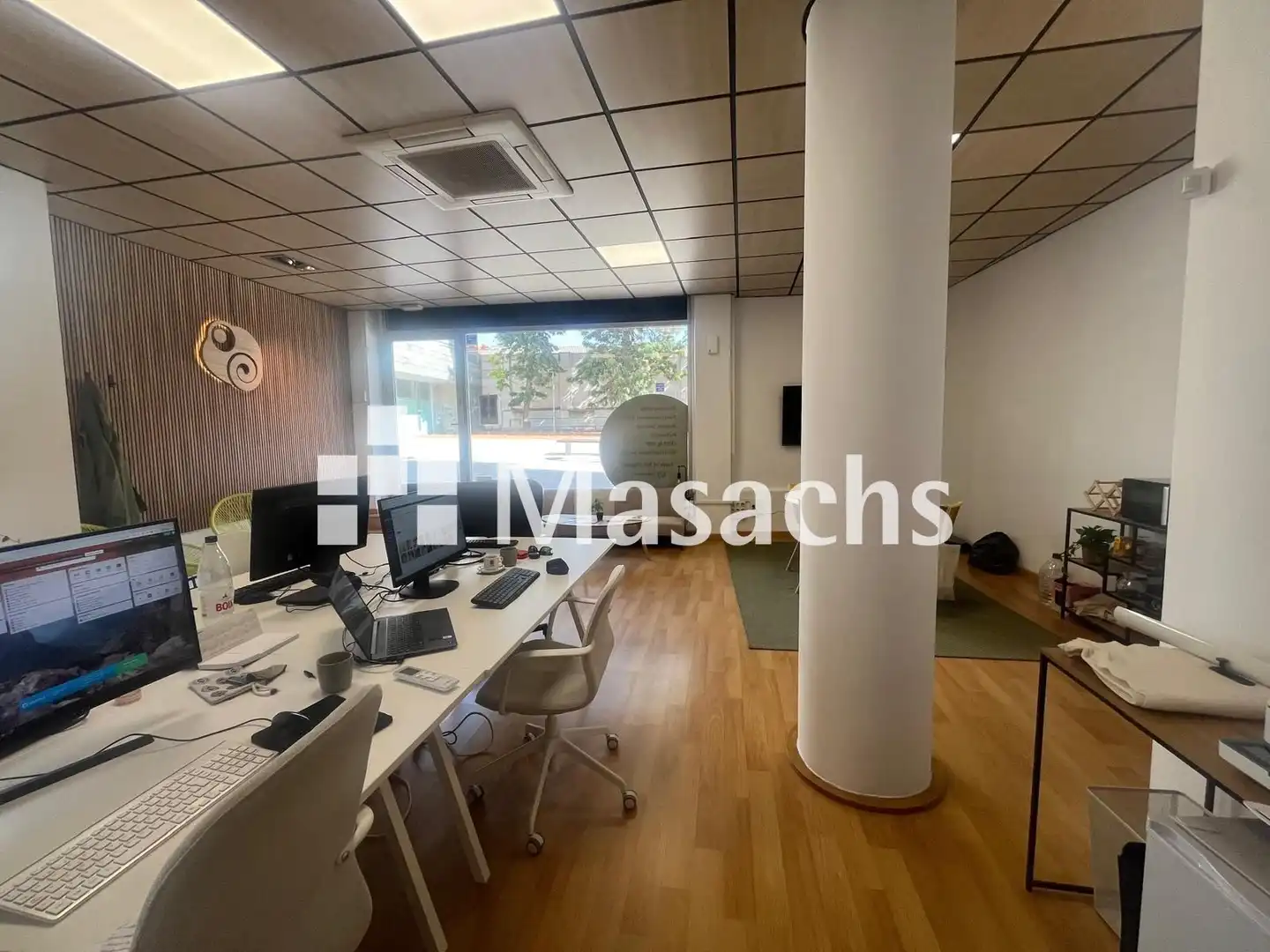 Geschaftsraum zur Miete in Terrassa mit Klimaanlage und Internet
