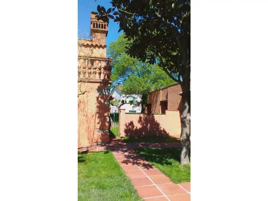 Houses for sale in Riudellots de la Selva