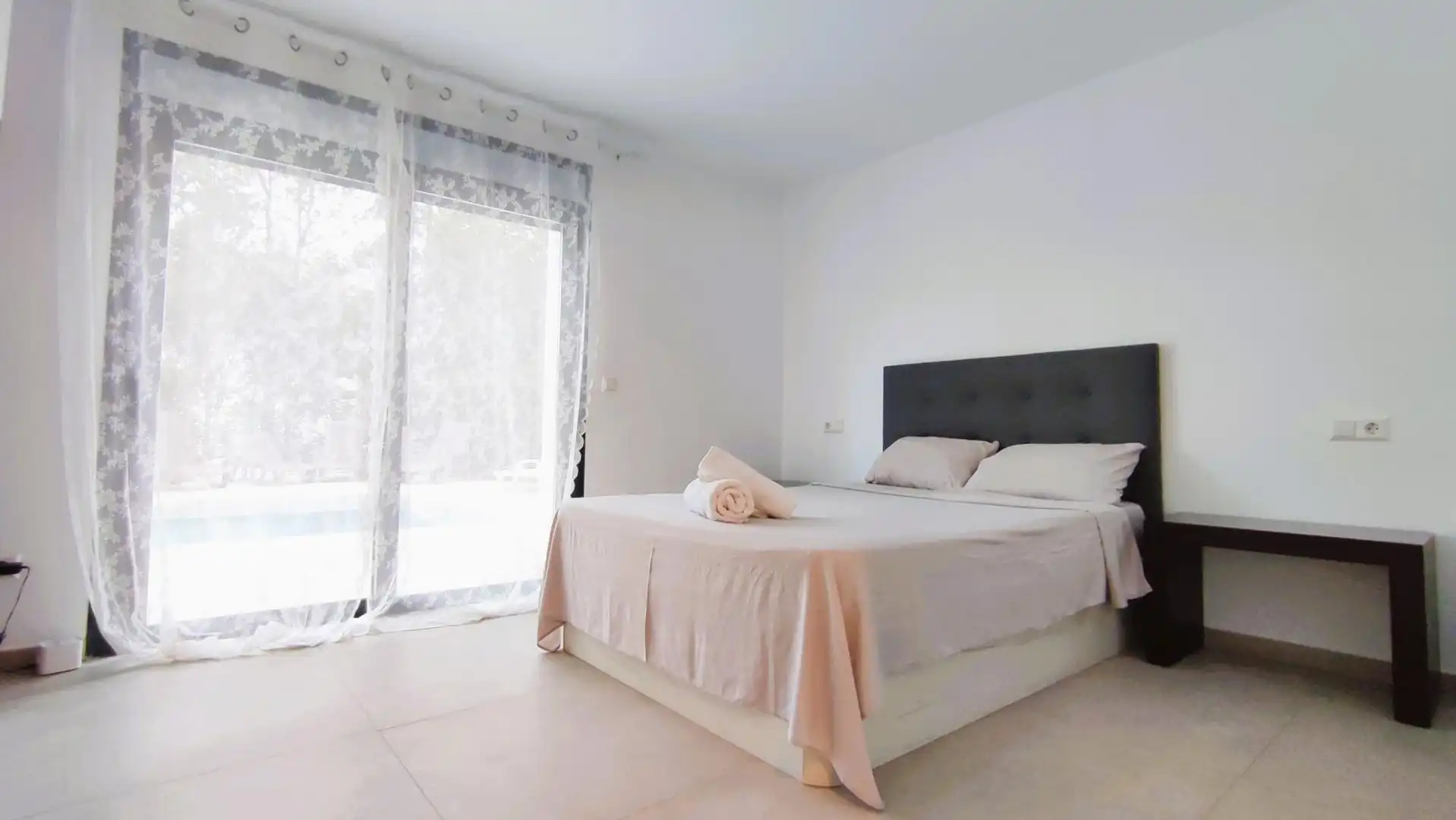 Dormitori de Casa o xalet en venda en Calpe / Calp amb Aire condicionat, Jardí privat i Terrassa