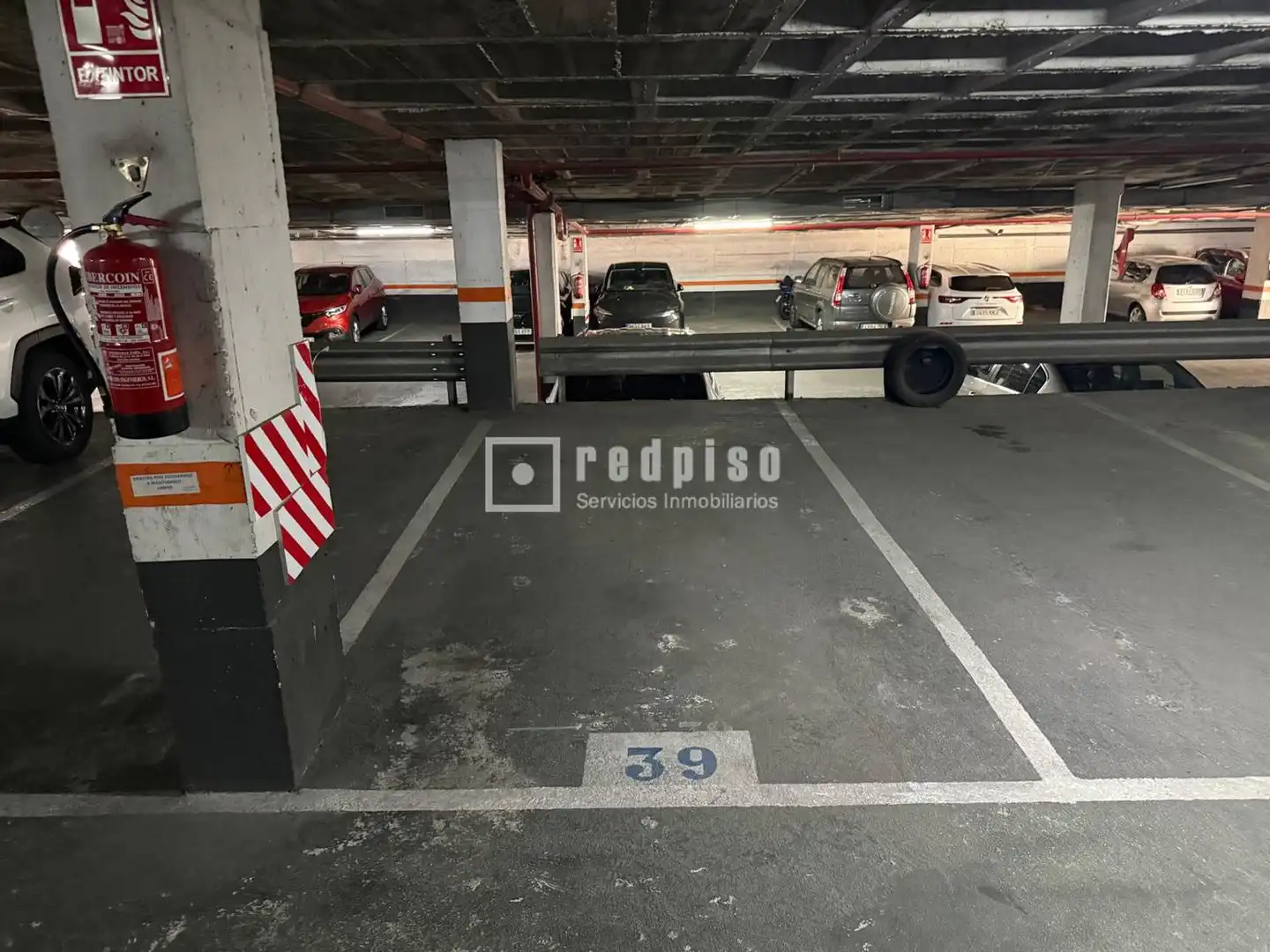 Parking of Garage for rent in Madrid