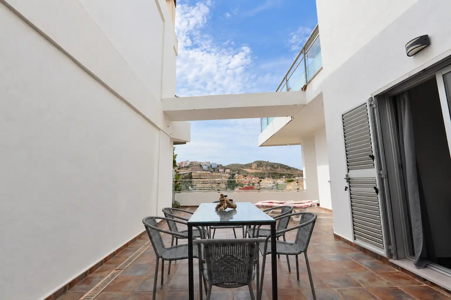 Chalet con terraza en venta en Calle de la Serra Mariola, imagen 34