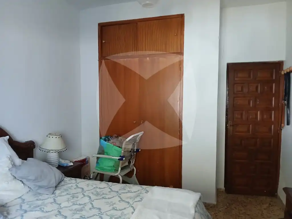Dormitori de Casa o xalet en venda en Cáceres amb Aire condicionat, Terrassa i Piscina