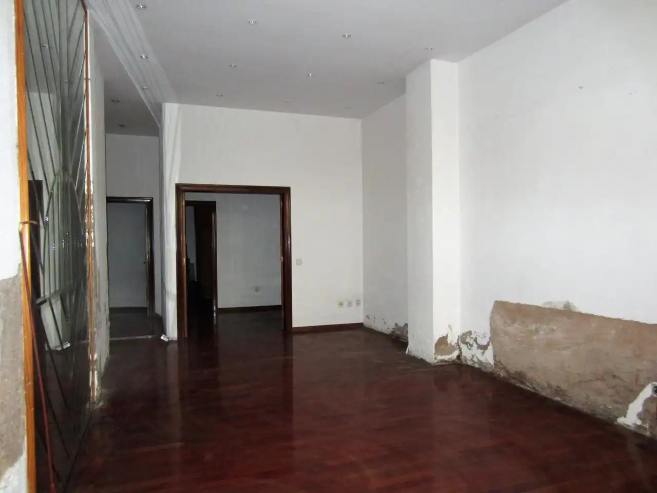 Commercial properties for sale in Magnus Blikstad, 78, El Polígono