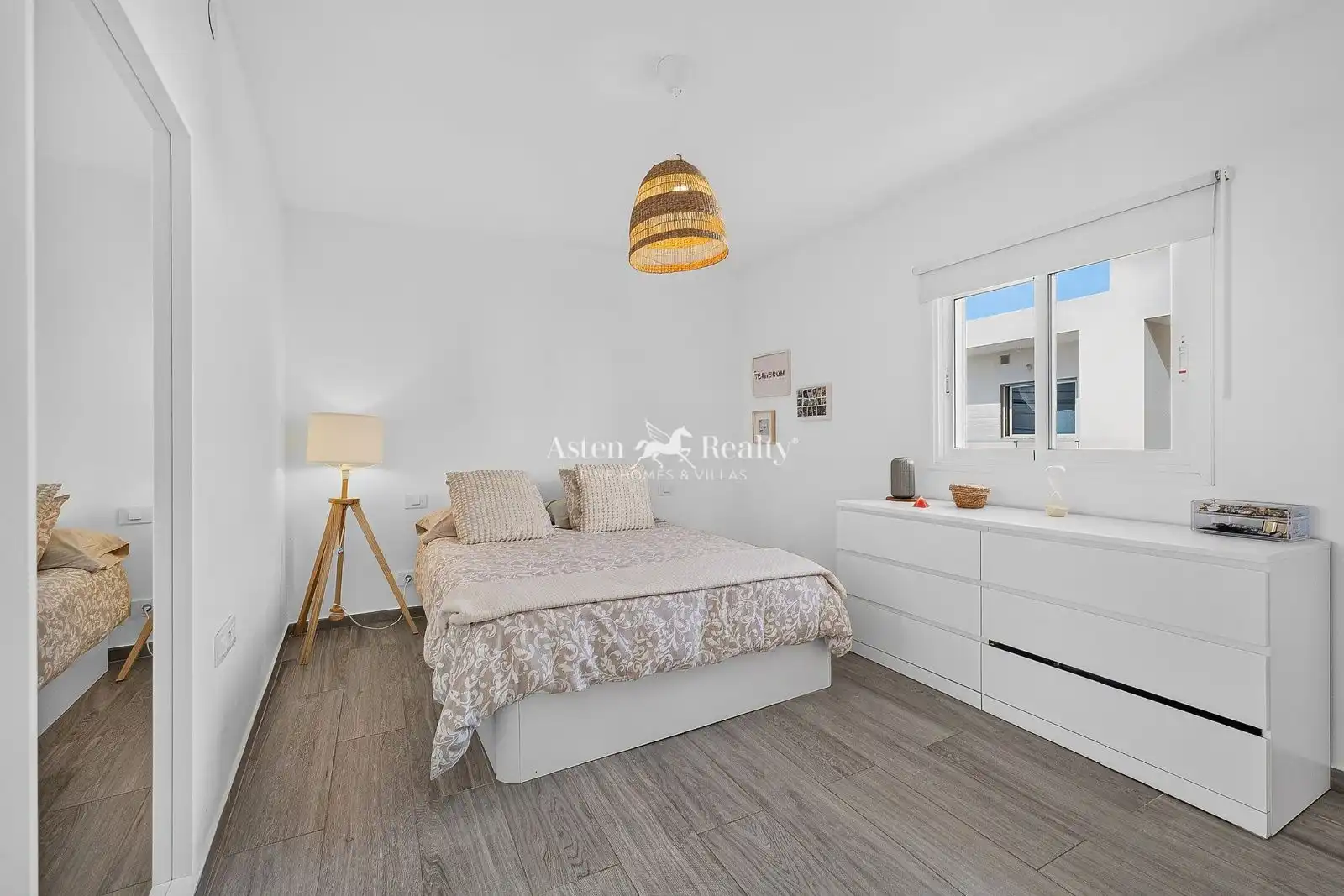 Habitación de Apartamento en venta en Granadilla de Abona con Aire acondicionado, Terraza y Alarma