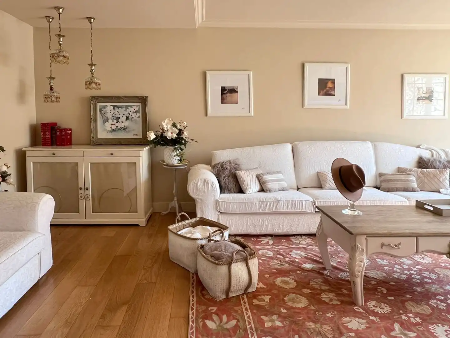 Sala de estar de Casa adosada en venta en Zarautz con Aire acondicionado, Calefacción y Jardín privado