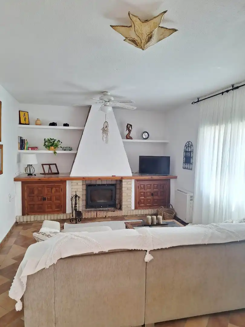 Reihenhaus mit Pool zur Miete in Calle Alcalde Pedro García Serrano 7
