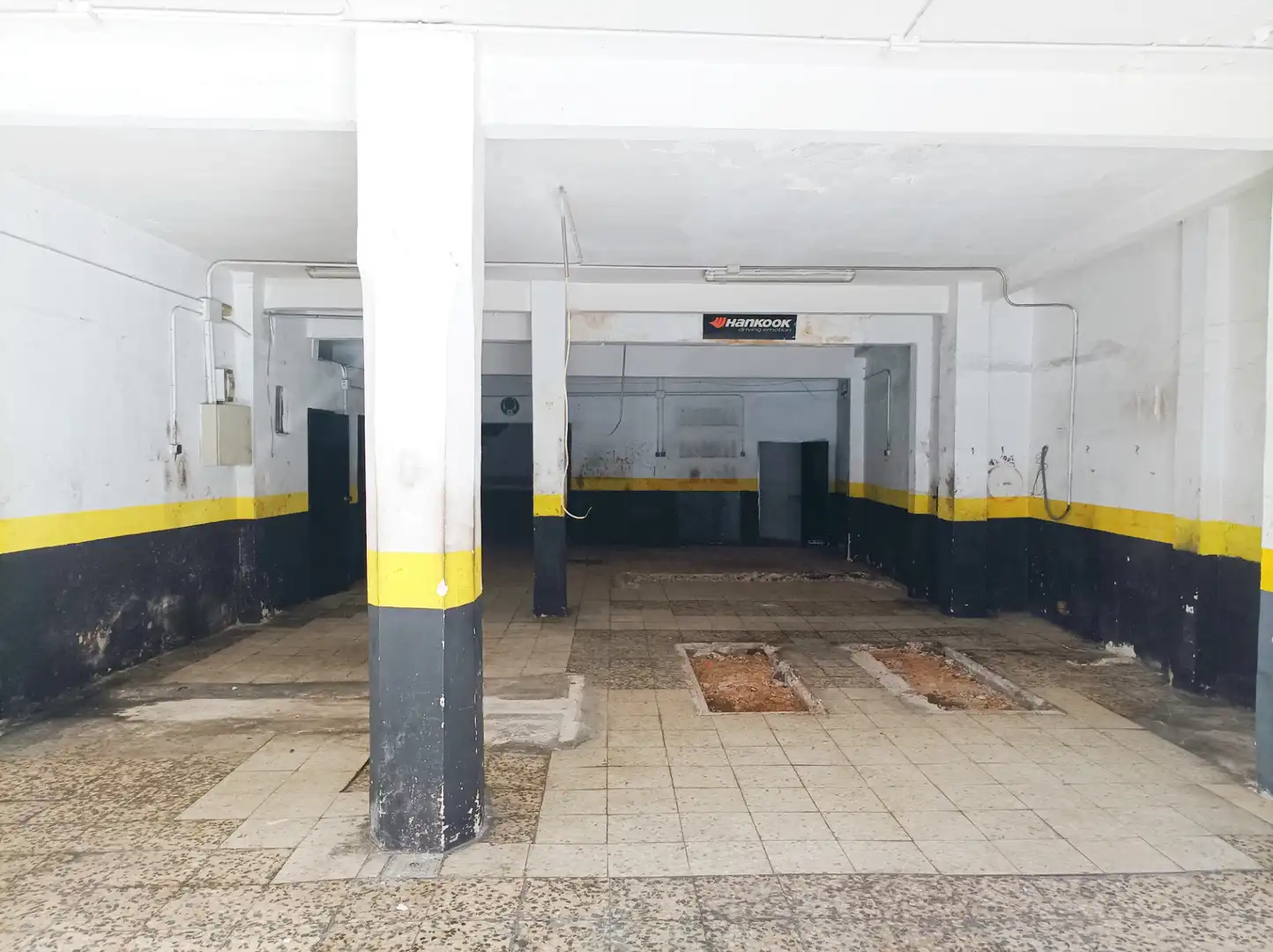 Parkplatz von Geschaftsraum zum Verkauf in Leganés