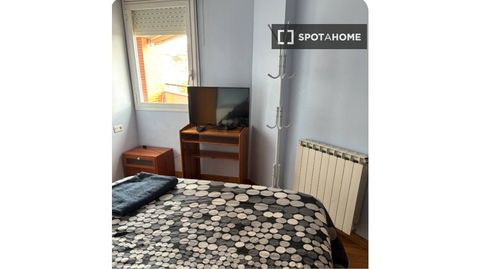 Foto 4 de Habitació a Creu de Barberà, Sabadell