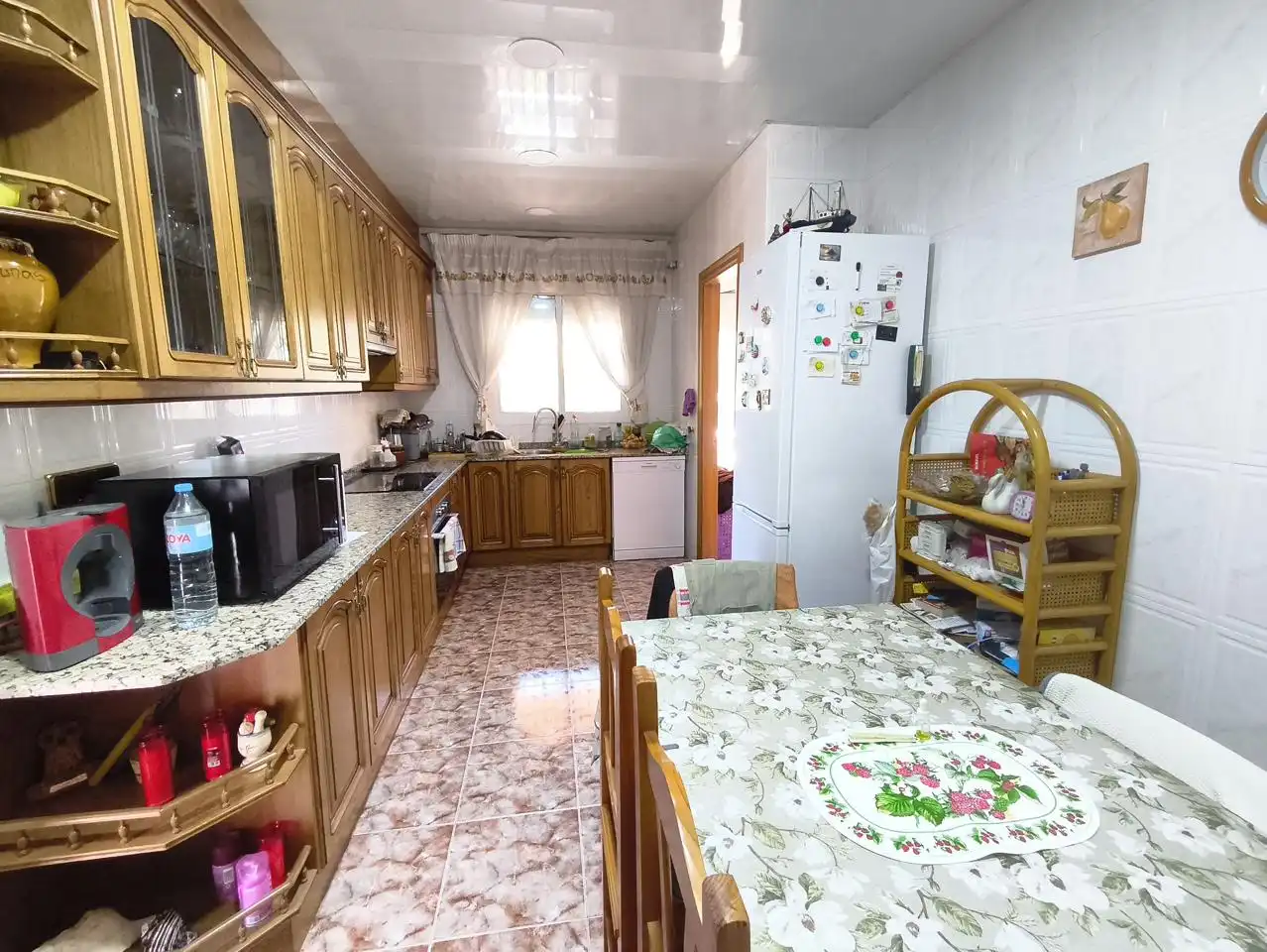 Küche von Haus oder Chalet zum Verkauf in Canyelles mit Heizung, Privatgarten und Terrasse