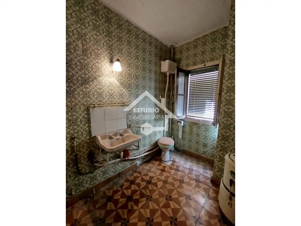Bathroom of Houses for sale in Viana