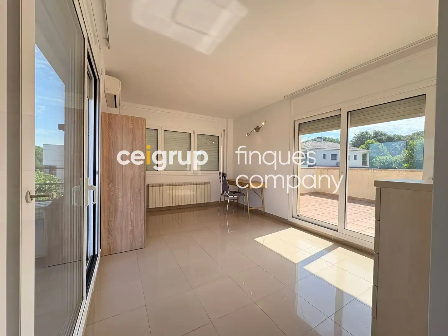 Terraza de Casa o chalet de alquiler en Girona con Calefacción, Terraza y Piscina